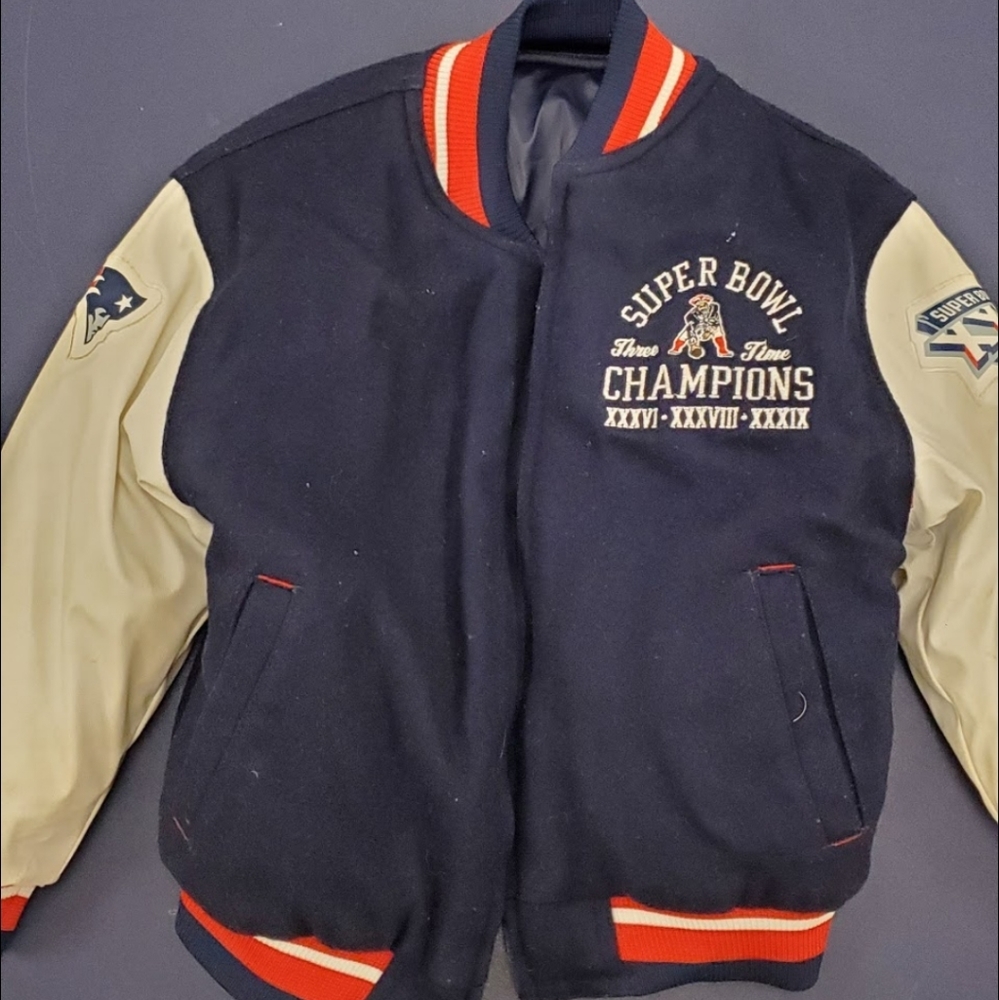 2005 Official NFL New England Patriots Jacket